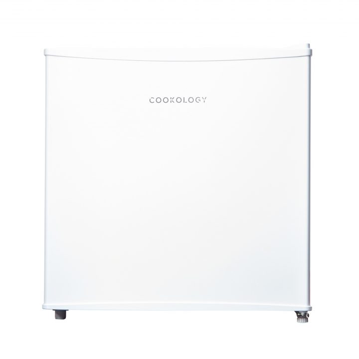 Mini table top fridge in white