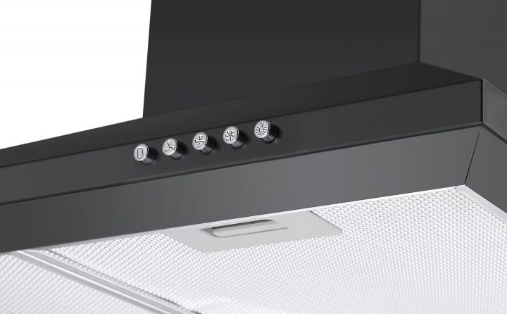 Cookology A Energy Rated - 60cm Chimney Cooker Hood - Black