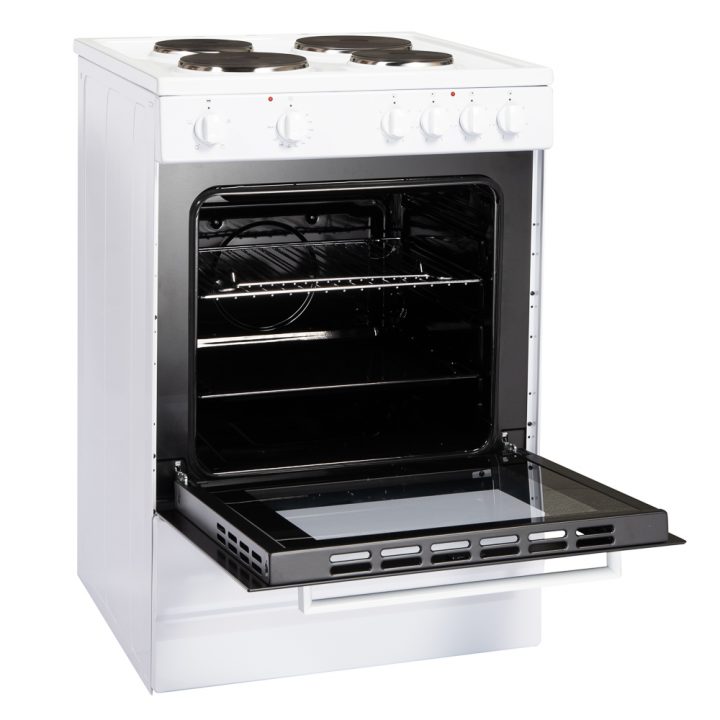 Freestanding Cookology Cooker