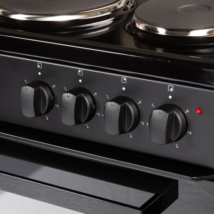 Freestanding Cookology Cooker
