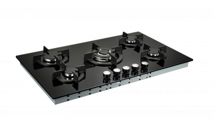 side view of GGH906BK gas on glass hob