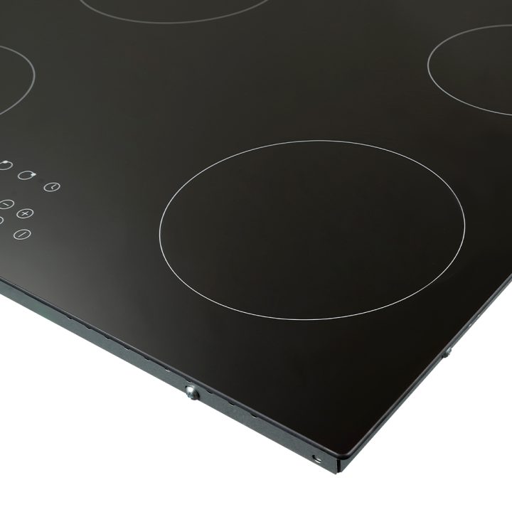 ceramic hob corner