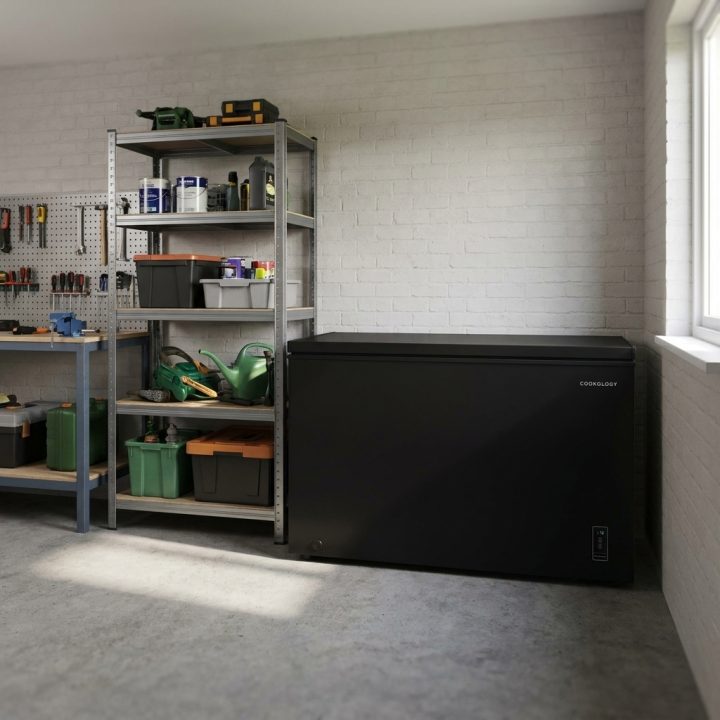 418L Freestanding Chest Freezer - Black - 06dc66cdbe4c582bff536e0bb8ccddf09c85d01e836b5d686f7c6f1d724a3b80