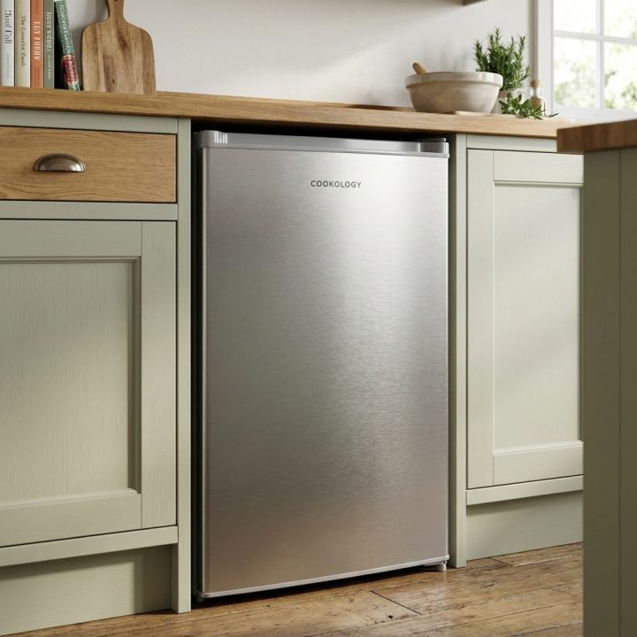 80L Freestanding Under Counter Fridge with Ice Box - Silver - c4f61c3b6d85855993e339e2c8c1cd620648a9100fc786bd7c2b523cdf37f23b