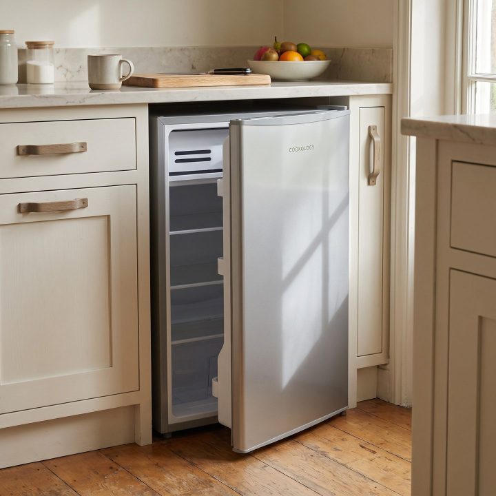 93L Freestanding Under Counter Fridge with Ice Box - Silver - Product hero