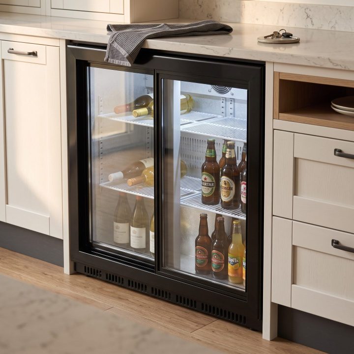 210L Commercial Back Bar Drinks Fridge 86cm - Black - Product hero