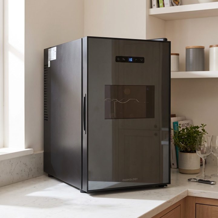 15 Bottle Freestanding Wine Cooler 34cm - Black - Everyday use and access