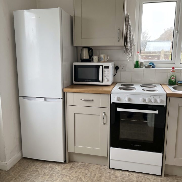 20L Digital Microwave 247L 50/50 Fridge Freezer & 62L Single Cooker with Hot Plate - White - Product hero