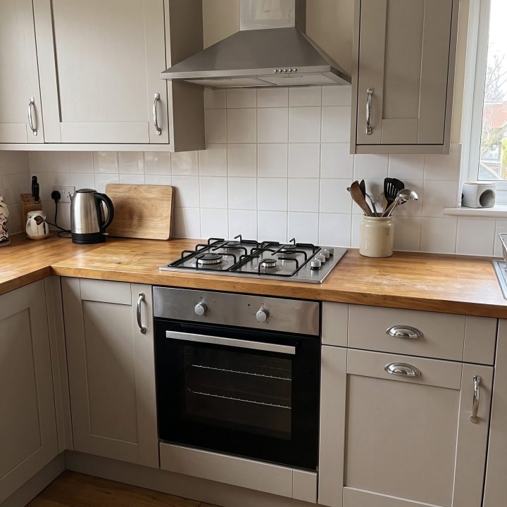 Gas Hob & 60cm Built-In Electric Oven Pack - Product hero